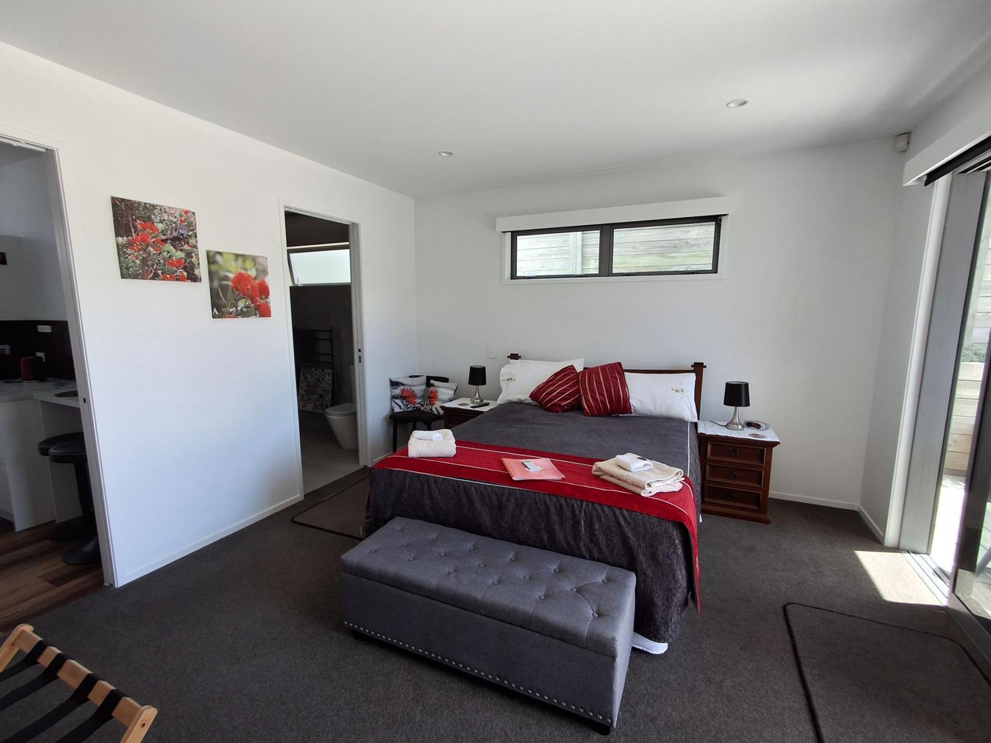 Papamoa Beach, Pohutukawa Deluxe Studio, On Hugoway 외부 사진