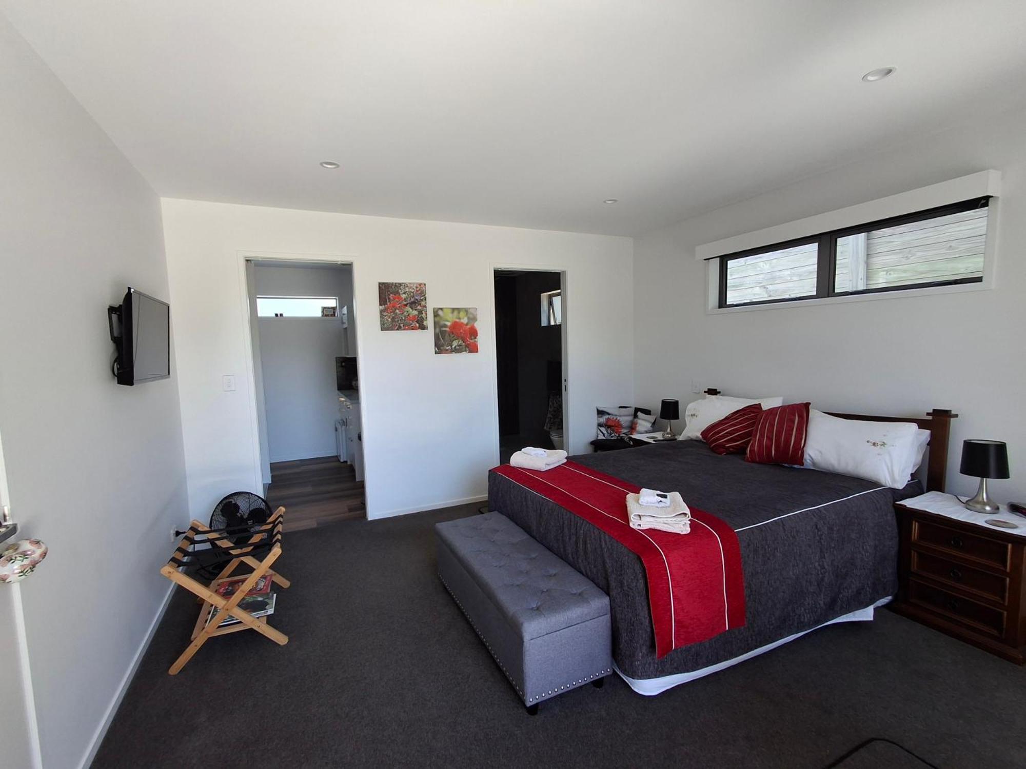 Papamoa Beach, Pohutukawa Deluxe Studio, On Hugoway 외부 사진